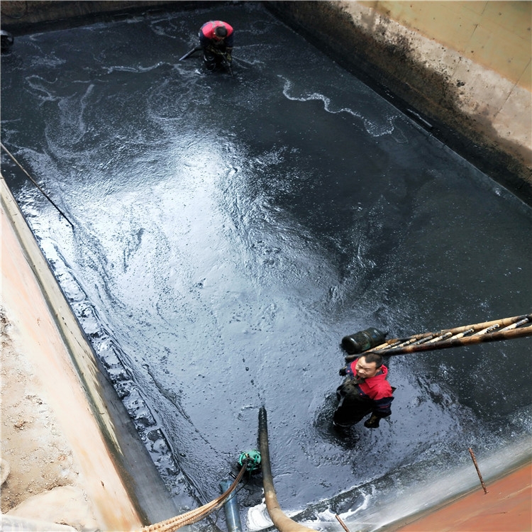 沁水废水池清理