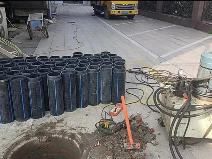 沁水PE置换管厂家 DN315置换管 非开挖管短管置换